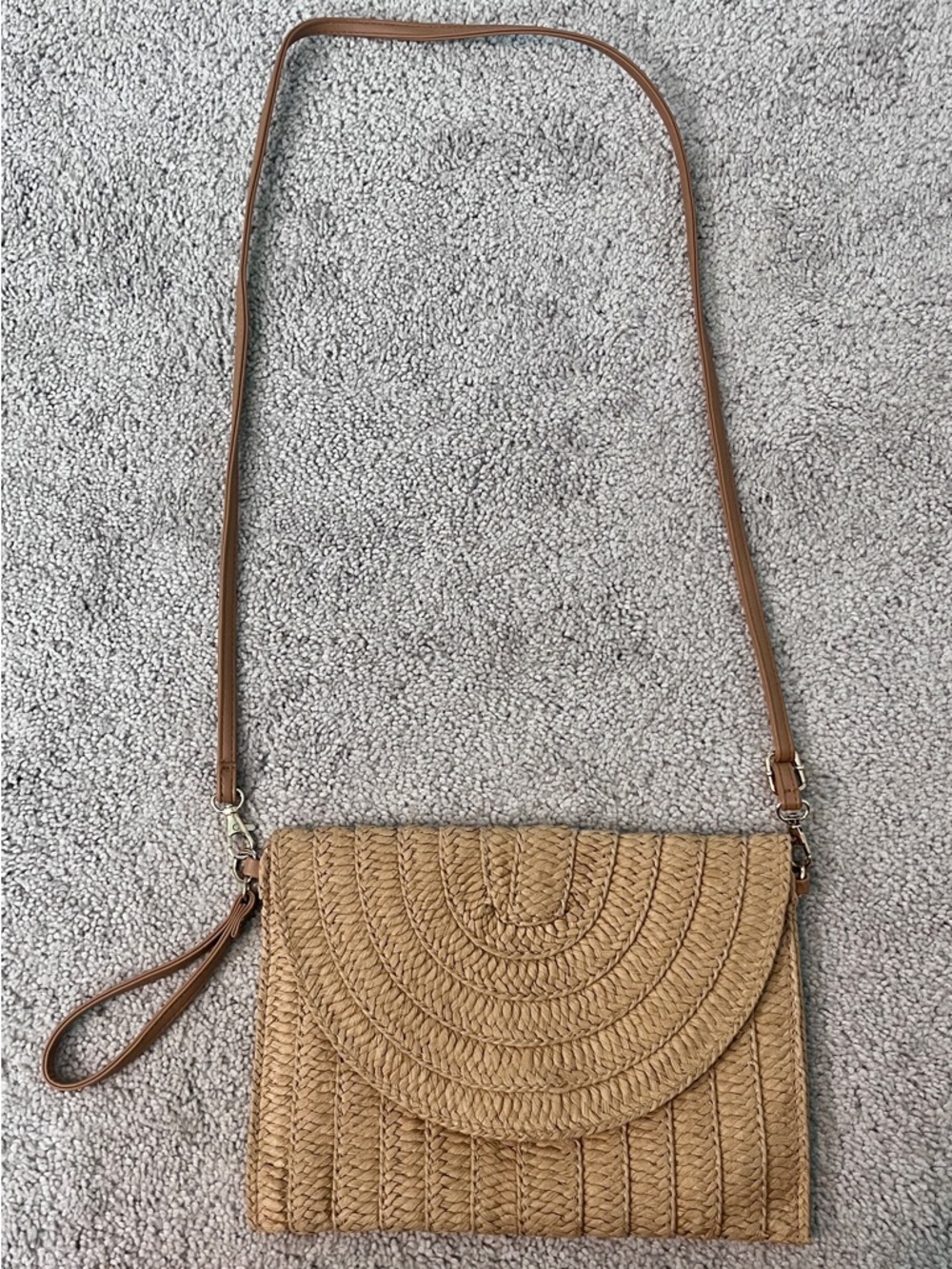 Woven Straw Crossbody Bag - Tan